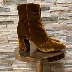 Sam Edelman 8.5 Codie Rust Velvet Ankle Boots | Block Heel, Luxe Holiday Shoe